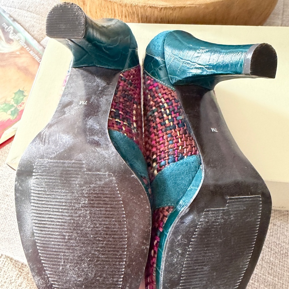 Amanda Smith Vibrant Tweed Peep Toe Heels - Picture 4 of 6
